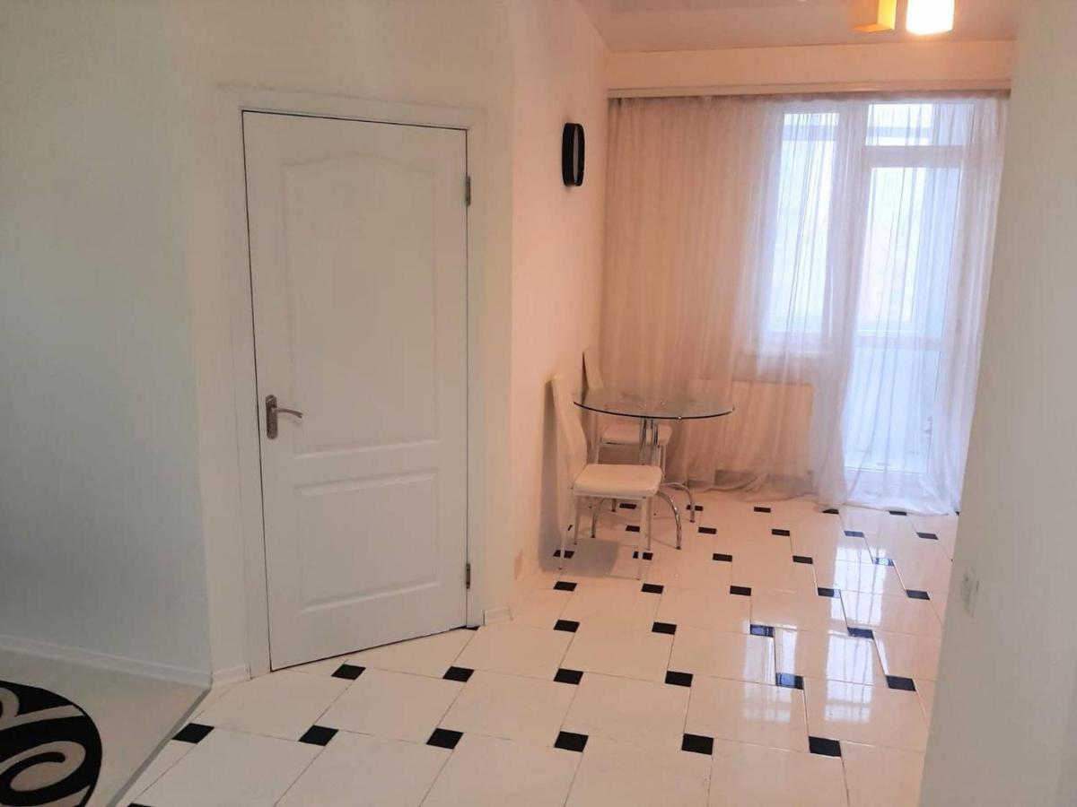 Bright Central Apartment Chişinǎu Buitenkant foto