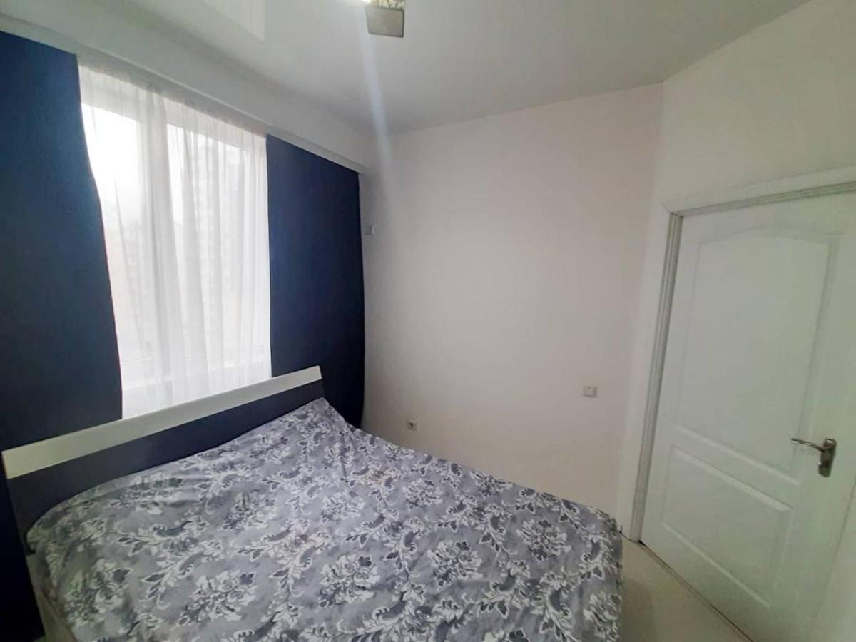 Bright Central Apartment Chişinǎu Buitenkant foto